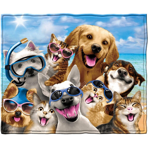 Dogs and Cats Beach Party Selfie Super Soft Plush Fleece Throw Blanket-Dawhud Direct-RoomDividersNow